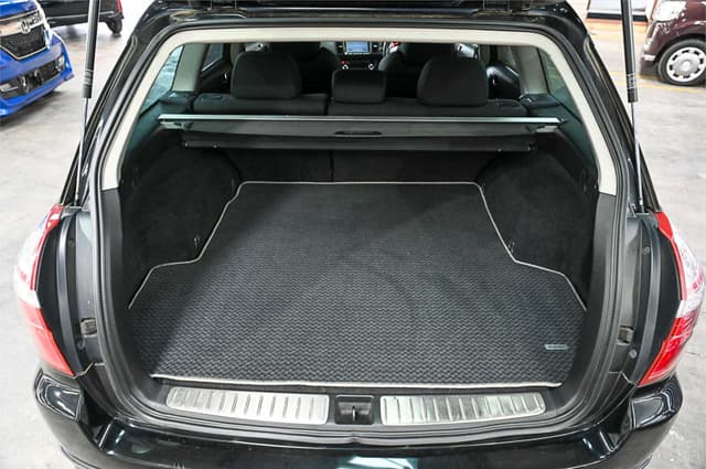 2008 Subaru Legacy JDM car for sale — photo 10 of 23