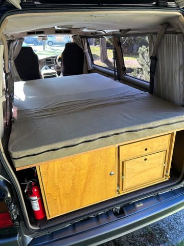 1994 Nissan Caravan JDM car for sale — photo 7 of 25