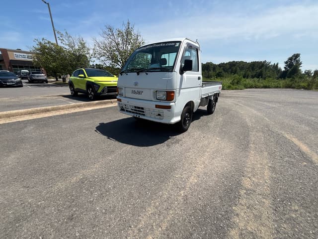 1997 Daihatsu Hijet JDM car for sale — photo 7 of 10