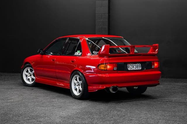 1995 Mitsubishi Lancer Evolution JDM car for sale — photo 4 of 20
