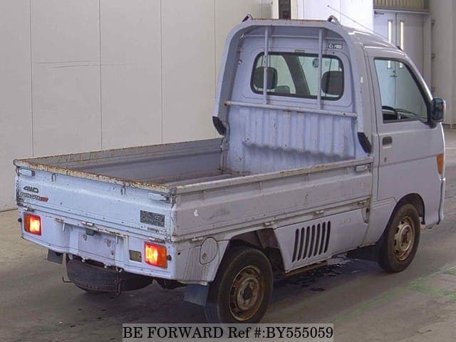 1998 Daihatsu Hijet JDM car for sale — photo 2 of 6