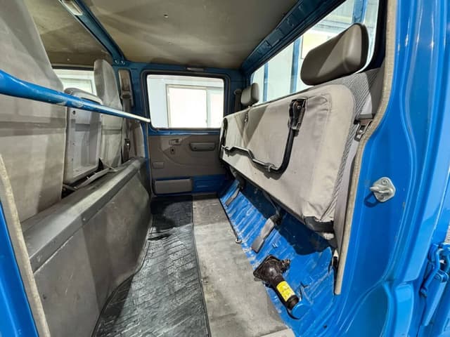 2001 Toyota Dyna JDM car for sale — photo 18 of 25
