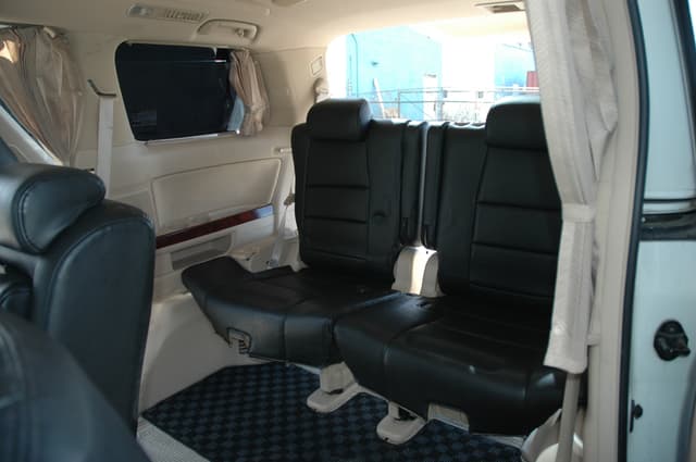 2008 Toyota Alphard JDM car for sale — photo 15 of 19