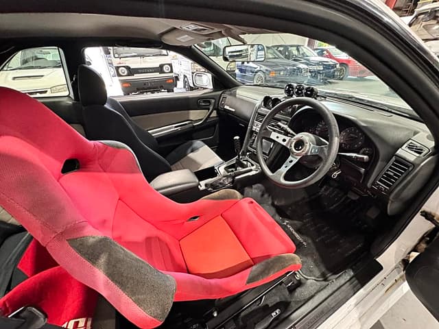 1998 Nissan Skyline JDM car for sale — photo 18 of 25