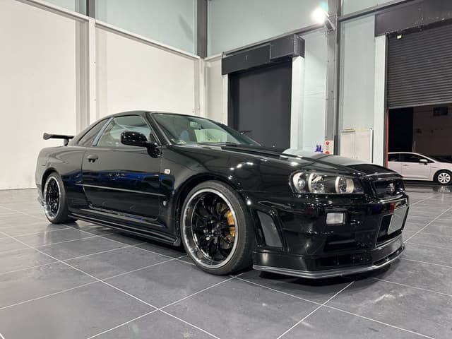 2000 Nissan Skyline JDM car for sale — photo 2 of 25