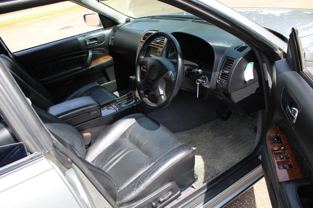 1998 Nissan Leopard JDM car for sale — photo 9 of 21