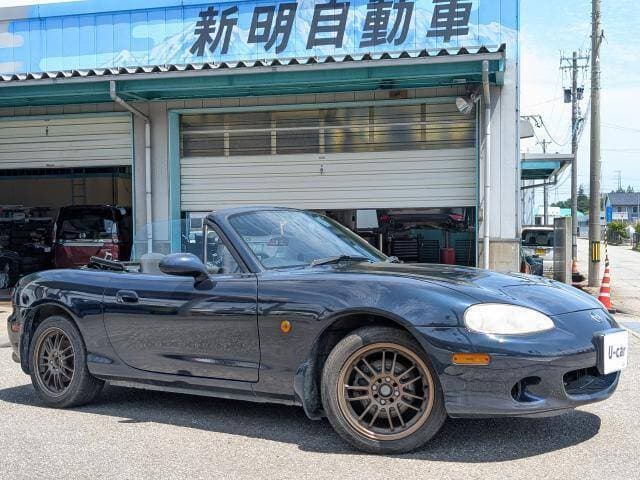 1998 Mazda Roadster (Eunos Roadster / MX-5) JDM car for sale — photo 19 of 20