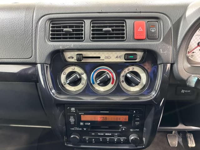 2005 Honda Acty JDM car for sale — photo 13 of 25