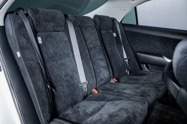 2009 Toyota Majesta JDM car for sale — photo 19 of 20