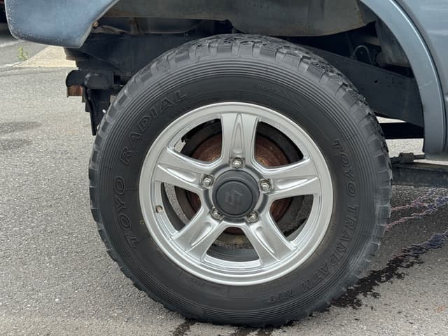 2005 Suzuki Jimny JDM car for sale — photo 18 of 25