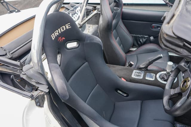 1991 Mazda Roadster (Eunos Roadster / MX-5) JDM car for sale — photo 8 of 24