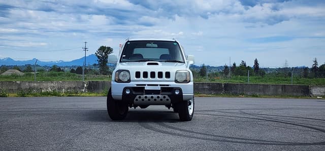 2001 Suzuki Jimny JDM car for sale — photo 3 of 10