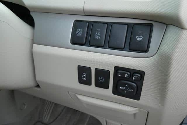 2009 Toyota Estima JDM car for sale — photo 15 of 16