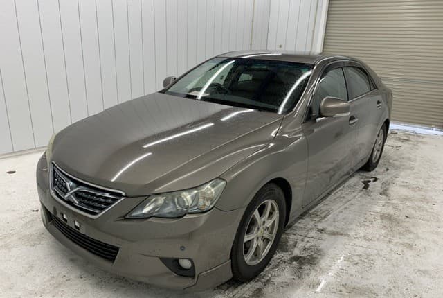 2011 Toyota Mark X JDM car for sale — photo 3 of 25