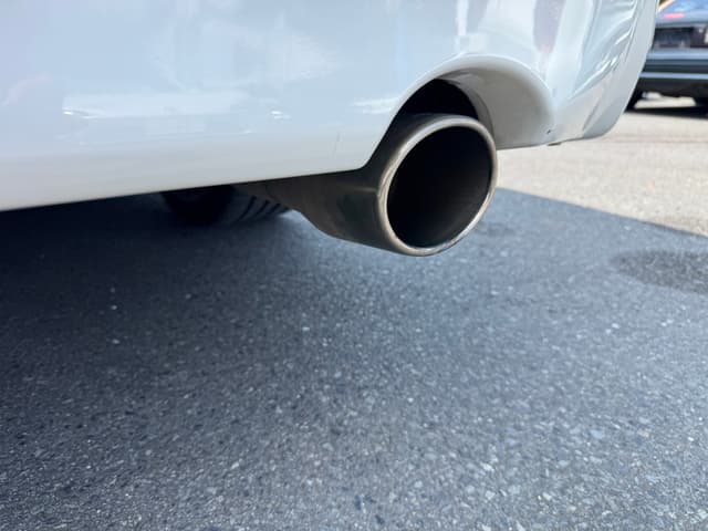 2011 Toyota Vellfire JDM car for sale — photo 20 of 25