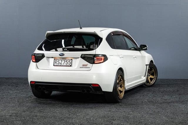 2009 Subaru Impreza JDM car for sale — photo 9 of 16