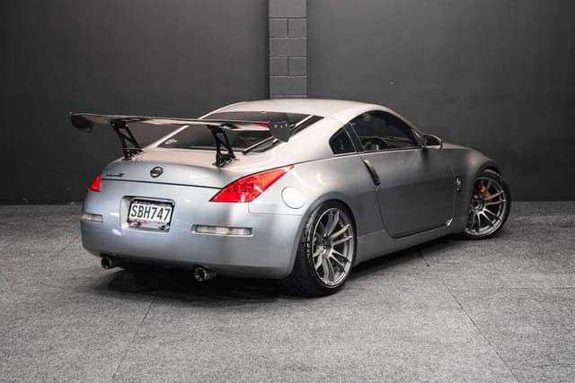 2005 Nissan Fairlady Z JDM car for sale — photo 15 of 19