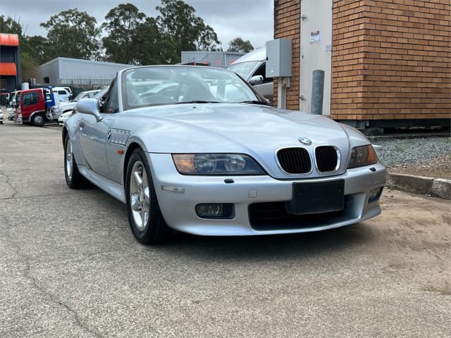 1998 Bmw Z3 JDM car for sale — photo 3 of 10