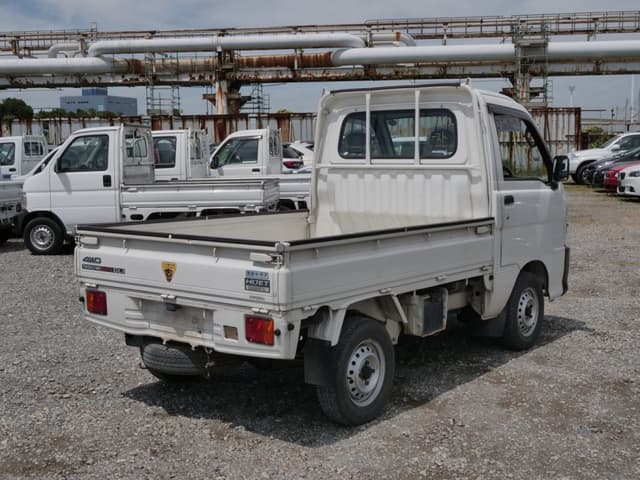 1999 Daihatsu Hijet JDM car for sale — photo 5 of 25