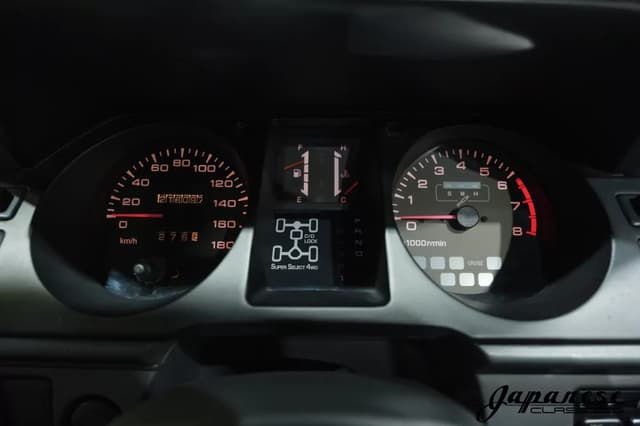 1997 Mitsubishi Pajero JDM car for sale — photo 15 of 25