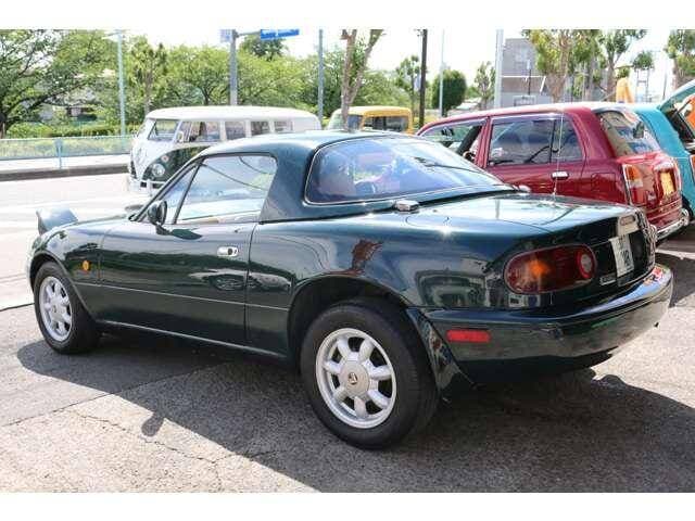 1991 Mazda Roadster (Eunos Roadster / MX-5) JDM car for sale — photo 2 of 19