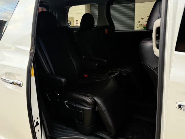2012 Toyota Alphard JDM car for sale — photo 10 of 22