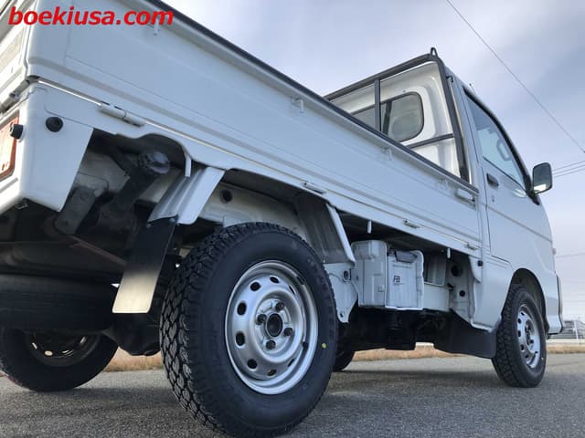 1999 Daihatsu Hijet JDM car for sale — photo 6 of 22