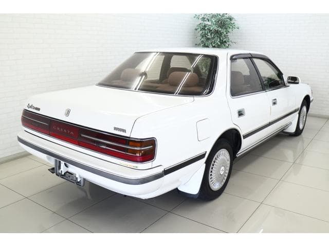 1990 Toyota Cresta JDM car for sale — photo 2 of 17