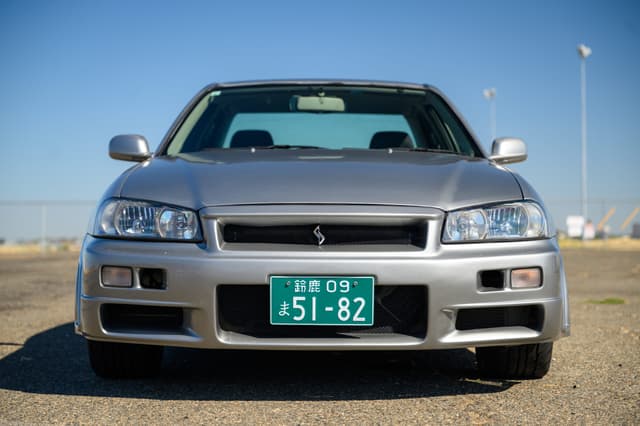1998 Nissan Skyline JDM car for sale — photo 18 of 23