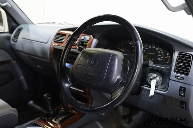 1996 Toyota Hilux JDM car for sale — photo 14 of 25