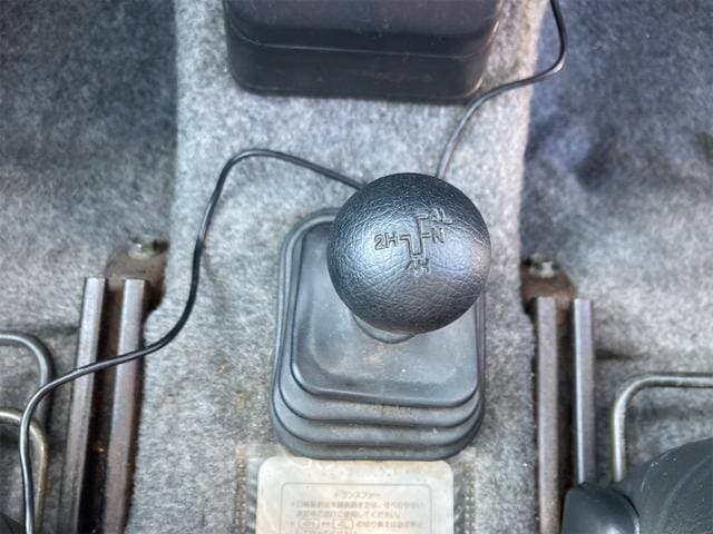 1996 Suzuki Jimny JDM car for sale — photo 8 of 20