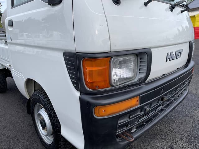 1998 Daihatsu Hijet JDM car for sale — photo 8 of 25