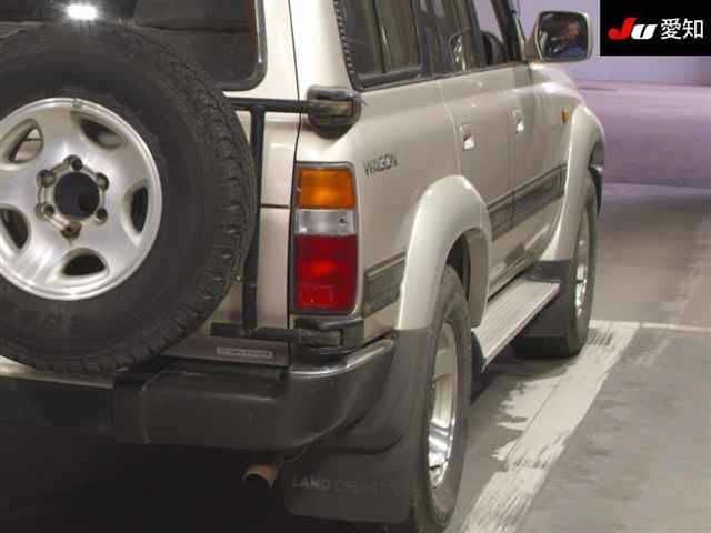 1993 Toyota Land Cruiser JDM car for sale — photo 6 of 9