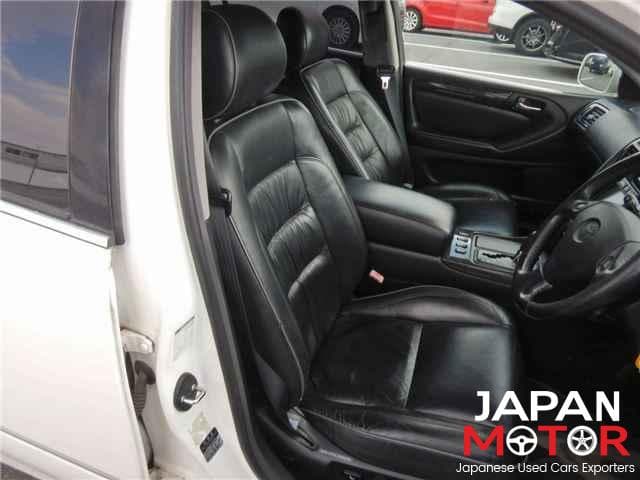 2000 Toyota Aristo JDM car for sale — photo 9 of 17