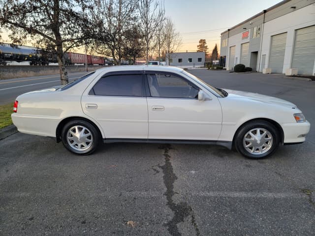1997 Toyota Cresta JDM car for sale — photo 7 of 11
