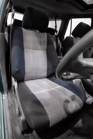1993 Toyota Hilux Surf JDM car for sale — photo 14 of 25