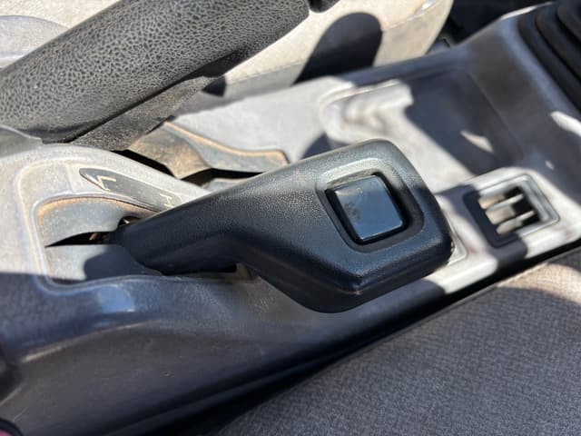 1996 Mitsubishi Minicab JDM car for sale — photo 17 of 25