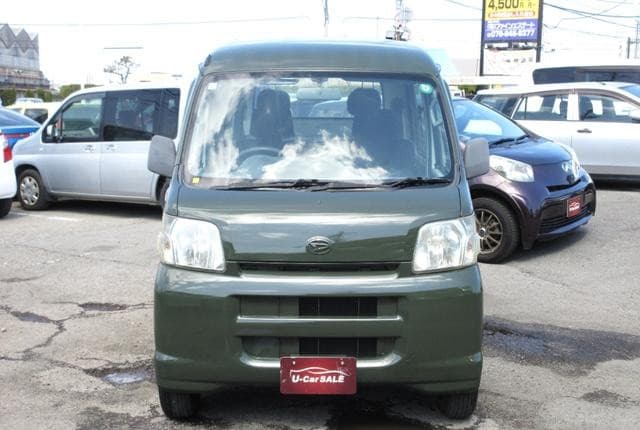 2005 Daihatsu Hijet JDM car for sale — photo 2 of 25