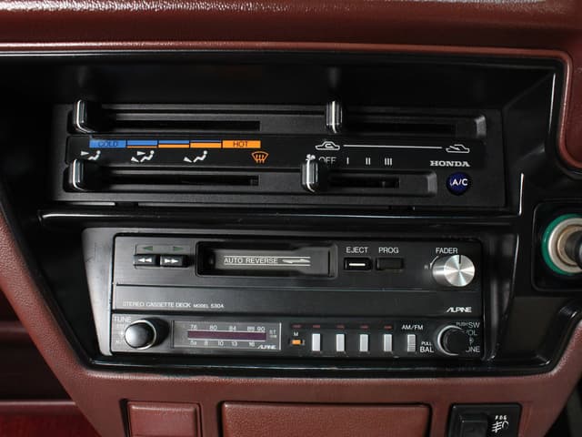 1982 Honda Prelude JDM car for sale — photo 12 of 25