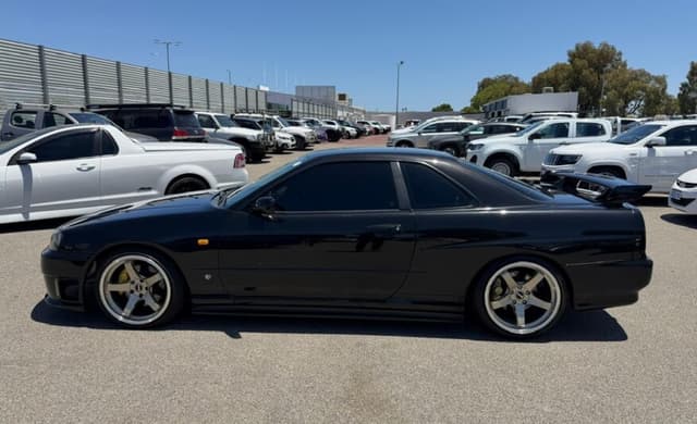 1999 Nissan Skyline JDM car for sale — photo 3 of 20