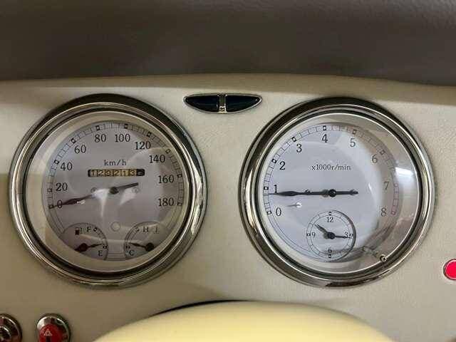 1991 Nissan Figaro JDM car for sale — photo 11 of 20