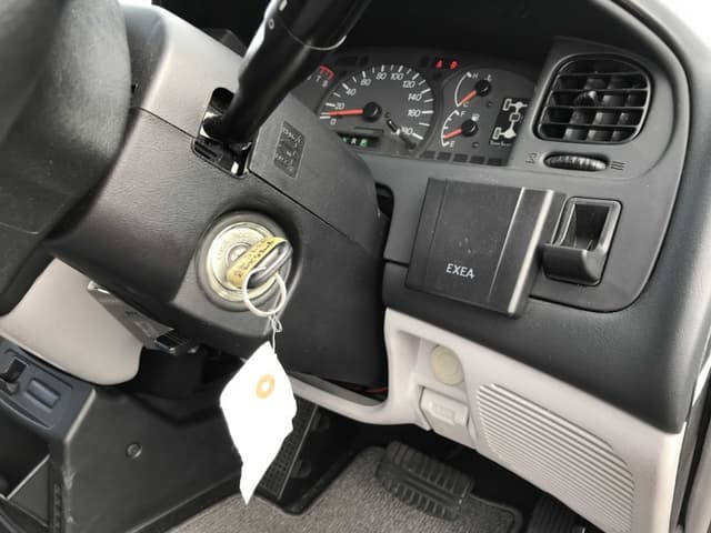 2002 Mitsubishi Delica JDM car for sale — photo 18 of 25