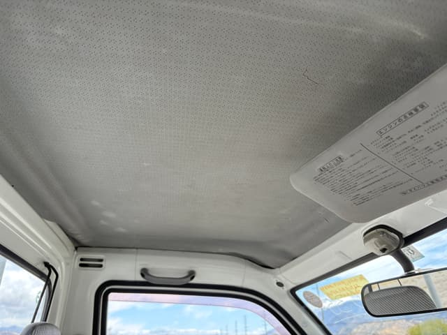 1995 Daihatsu Hijet JDM car for sale — photo 16 of 25