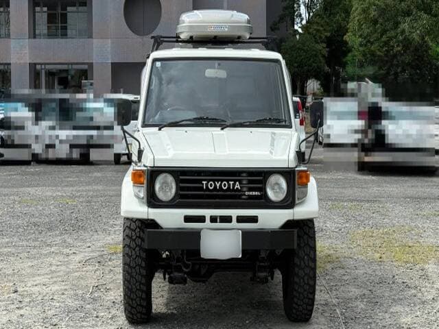 1992 Toyota Land Cruiser JDM car for sale — photo 10 of 18