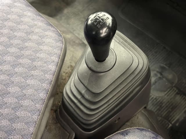 1996 Nissan Atlas JDM car for sale — photo 15 of 25