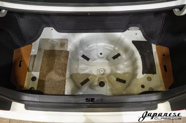 1996 Nissan Cima JDM car for sale — photo 24 of 25