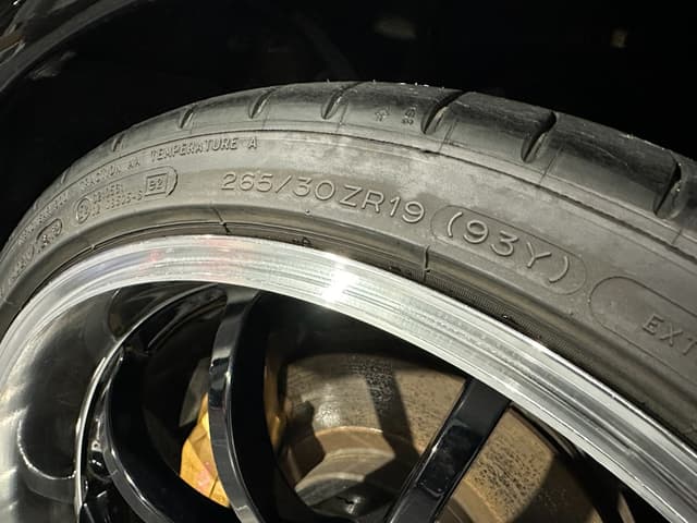 2000 Nissan Skyline JDM car for sale — photo 17 of 25