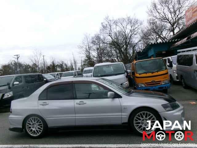 2001 Mitsubishi Lancer Evolution JDM car for sale — photo 2 of 13