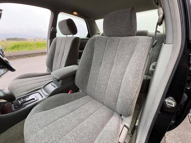 1998 Toyota Cresta JDM car for sale — photo 9 of 20