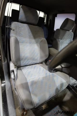 1999 Toyota Hilux JDM car for sale — photo 14 of 25